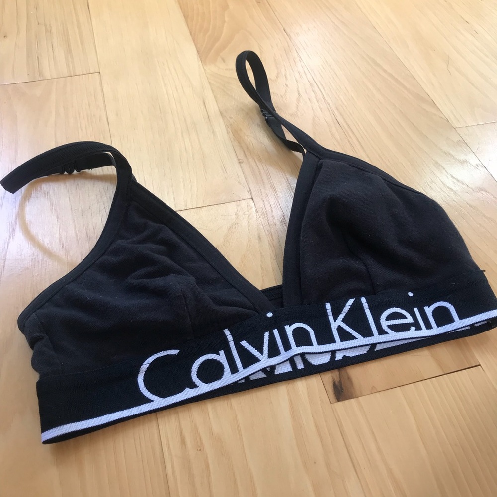 BLACK CALVIN KLEIN BRALETTE